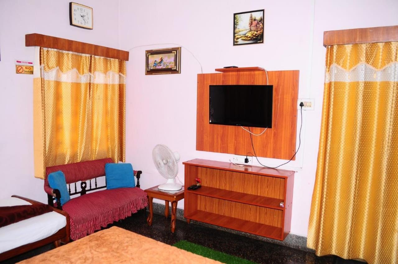 Park Corner Home Stay Coonoor Exterior photo